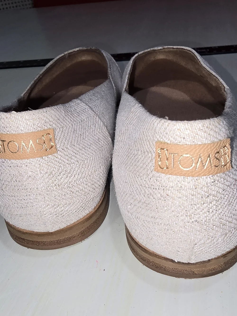 TOMS Women’s Size 7 Natural Cream Herringbone Woven Shimmer Ballet Flats